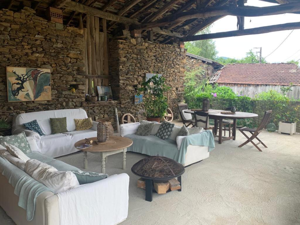Le Balcon Commingeois Bed and Breakfast Chein-Dessus Exteriör bild